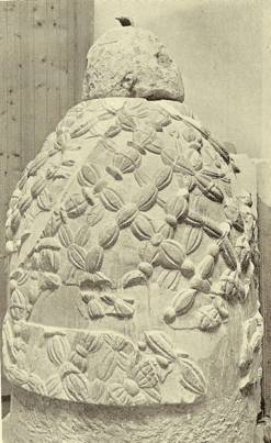 Carving of an Omphalos